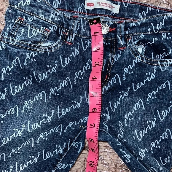 🎉HP🎉 Levi’s Kids monogram Super  Skinny logo wash girls jeans Sz 7 - Picture 12 of 17